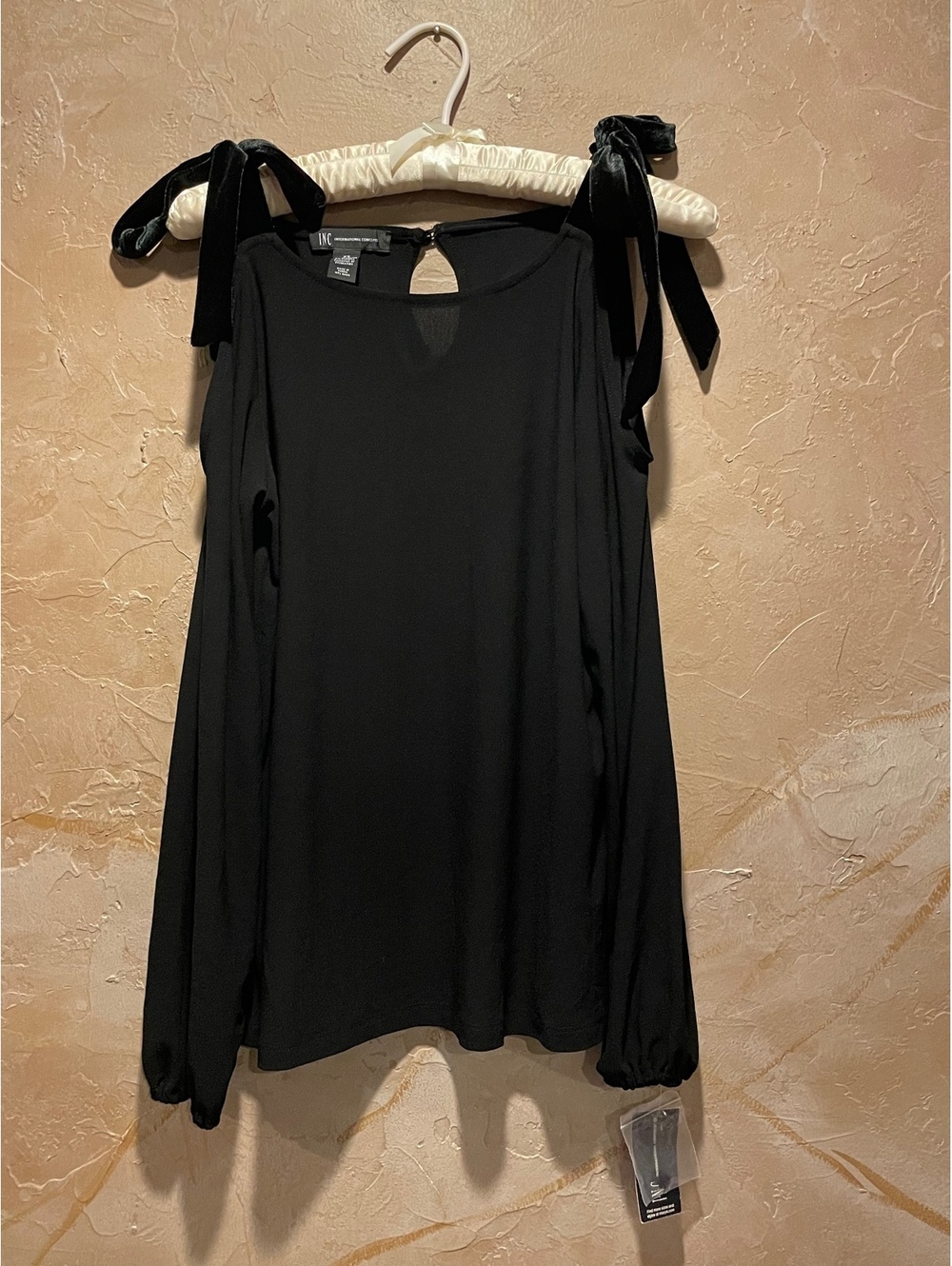 INC International Concepts Women's XS Black Cold Shoulder Blouse Velvet Tie NWT